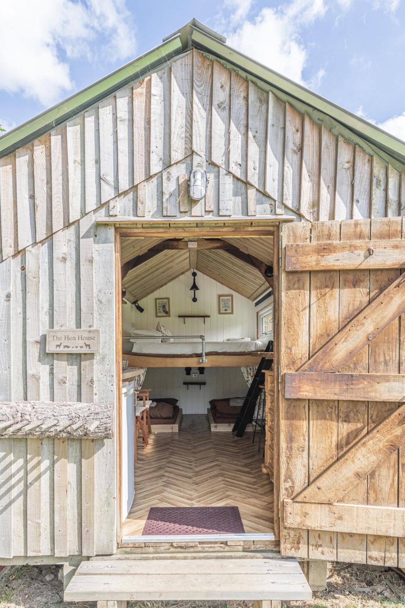 Dartmoor Reach Alpaca Farm Heated Cabins 5 Mins Drive To Dartmoor Bovey Tracey Chambre photo