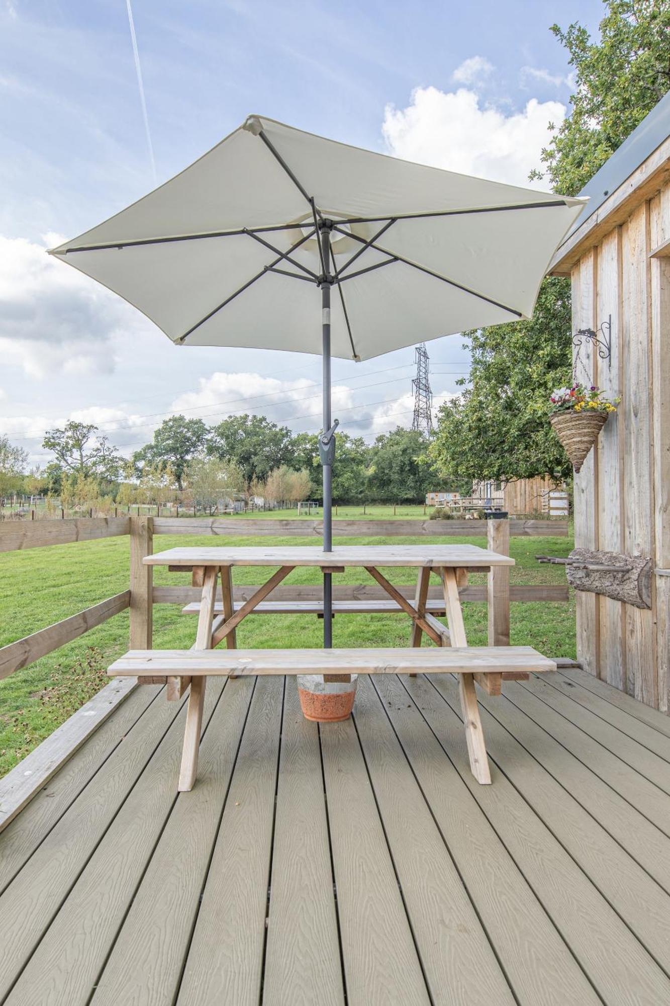 Dartmoor Reach Alpaca Farm Heated Cabins 5 Mins Drive To Dartmoor Bovey Tracey Chambre photo